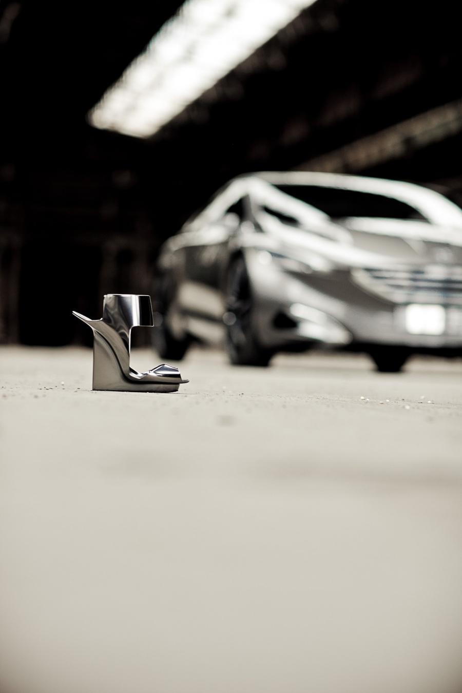  Peugeot HX1 Concept 2011 года  (фото 33 из 88)